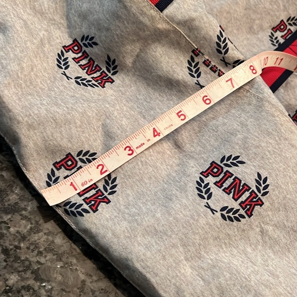 Pink by Victoria’s Secret duffel bag - Picture 7 of 9